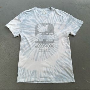 Abercrombie & Fitch Vintage Inspired Woodstock Festival T-Shirt - Blue Large